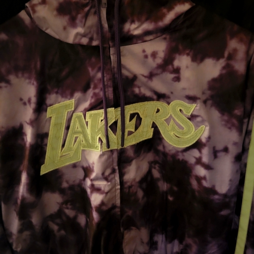 Woman's Purple/White Tie Dye Lakers Jacket